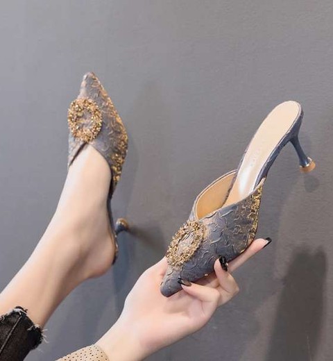 Sandals and half slippers for women to wear as outdoor shoes with closed toe