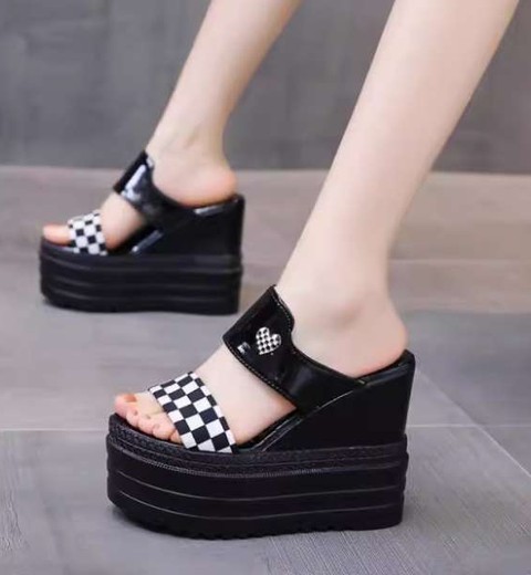 Baotou half slippers for going out with diamond low-heeled sandals with stilettos for women