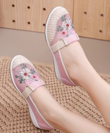 Summer shallow mouth  cloth shoes women's breathable mesh mother shoes  embroidery non-slip casual shoes