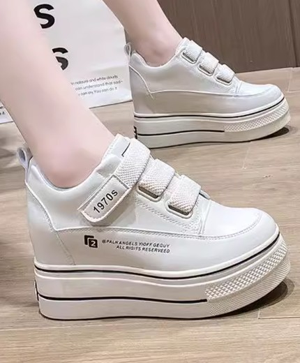 New spring white shoes for women with Velcro Korean style thick-soled casual sports shoes