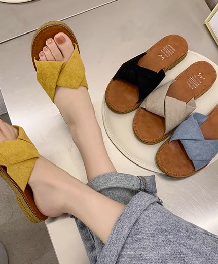 Summer versatile ins trend pregnant women non-slip Korean version of beach sandals