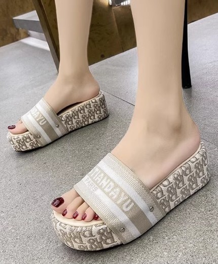 2025 Spring New Style Letter Women's Mid-heel Super Easy Women's Sandals