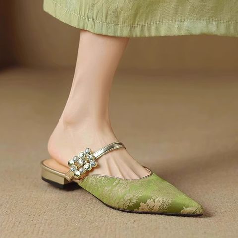 Brand new Chinese style jacquard rhinestone low heel half slippers