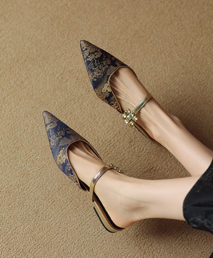 Brand new Chinese style jacquard rhinestone low heel half slippers