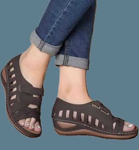 Hot-selling large-size women's shoes wedge heel hollow hole shoes