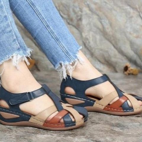 Retro round toe wedge heel ladies Roman shoes cross buckle women's sandals