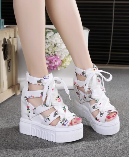 New thick-soled platform Roman shoes wedge heels hollow fish mouth shoes inner height increase
