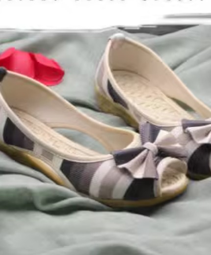 Fish mouth old Beijing cloth shoes breathable non-slip lightweight sandals