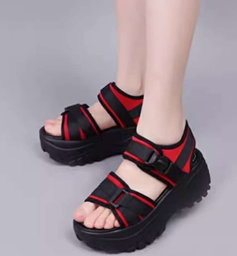 Heightened wedge-heeled platform sports casual Roman rocking beach shoes