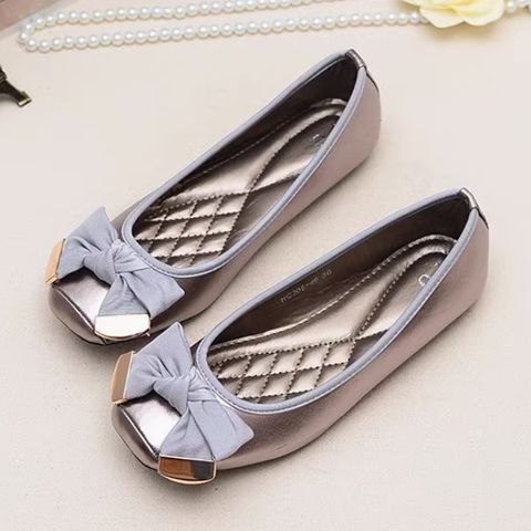 European and American style new sweet bow square head large size shoes flat bottom toe shoes