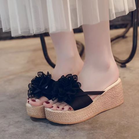 New thick-soled wedge heel waterproof middle heel flip-flops women's sandals outdoor beach shoes