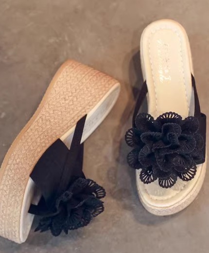 New thick-soled wedge heel waterproof middle heel flip-flops women's sandals outdoor beach shoes
