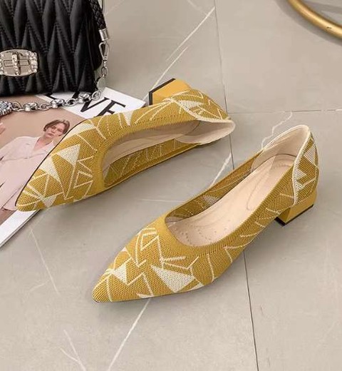 knitted pointed thick heel single shoes versatile shallow mouth medium heel woven shoes